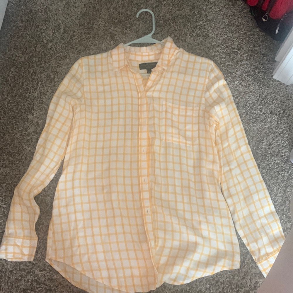 Yellow and White Checkered Button-Down Longsleeve. Banana Republic.